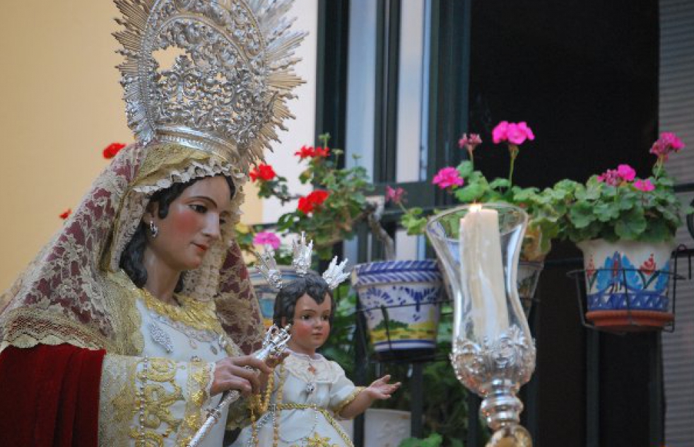 Hoy comienzan los cultos de la Agrupacin Parroquial del Rosario de Santiago