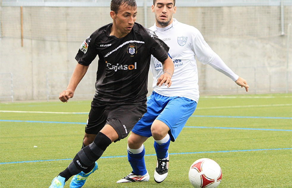 Importante victoria del CD Alcal frente al Recreativo de Huelva B (3-2)