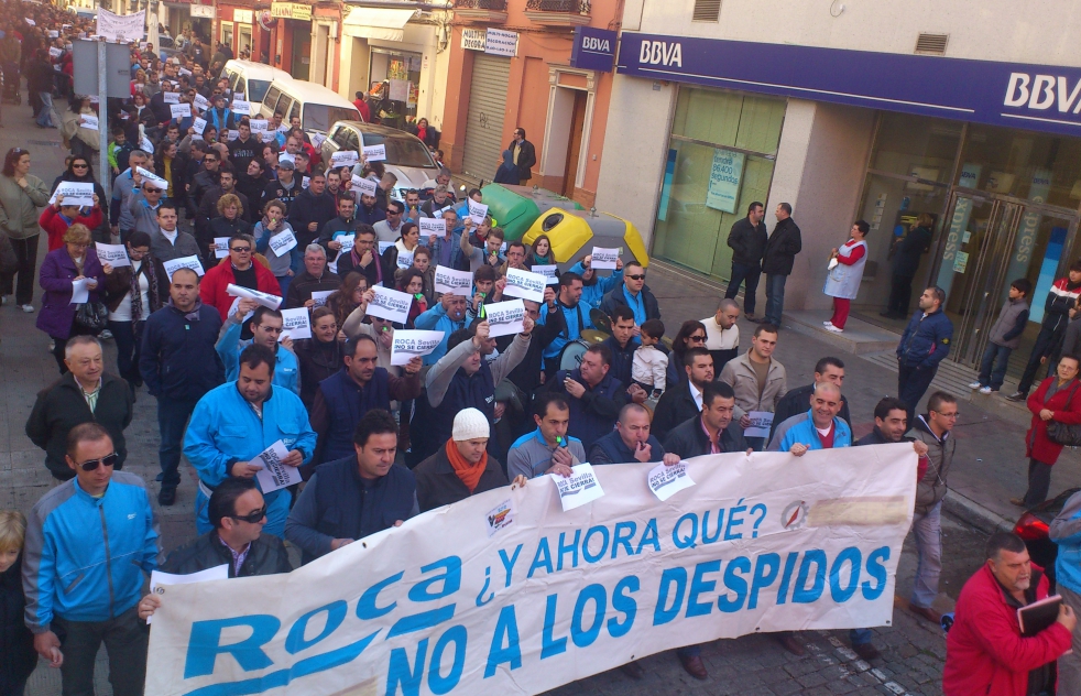 Multitudinaria manifestacin de apoyo a los trabjadores de Roca
