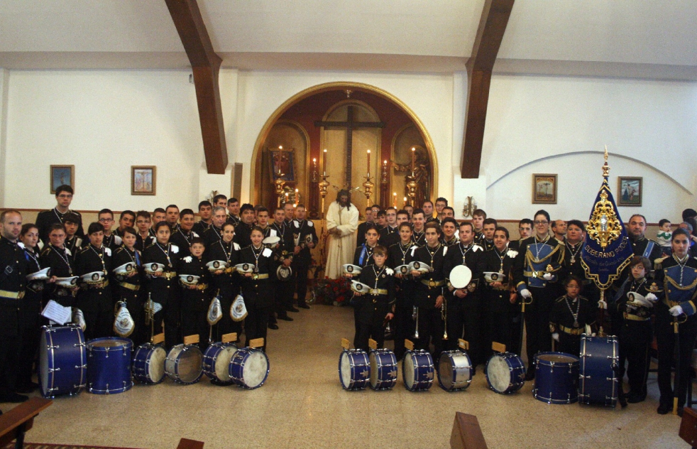 Besamanos y ofrenda de la Banda al Soberano Poder. Galera Grfica.