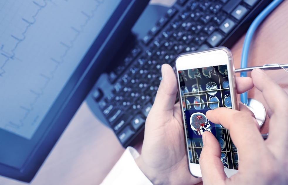 El Hospital Santa Isabel da un paso más en la experiencia del paciente con un portal personal de salud