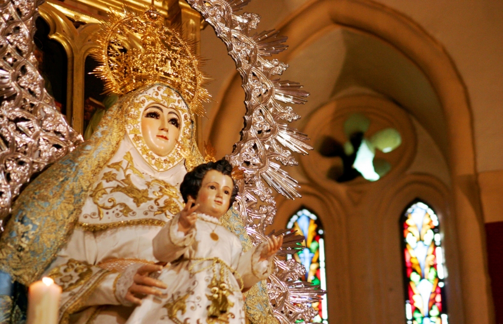 Novena de la Virgen del guila. Galera  grfica