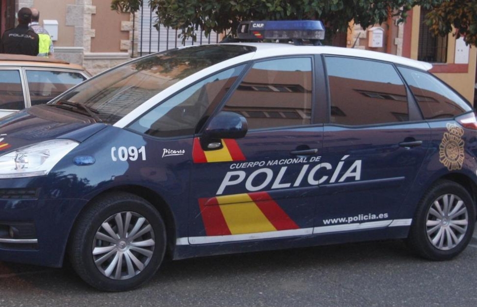 Detenido el acusado de robar 6.500 euros del coche de un amigo