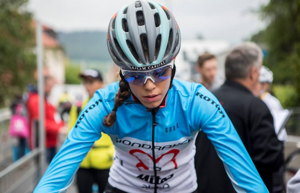 La ciclista alcalarea Mara Rodrguez se recupera en casa tras salir de la UCI