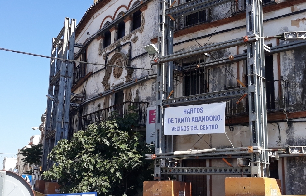El Ayuntamiento quiere ceder a empresas privadas la Casa Ibarra, la antigua Comisara y la Casa del Psito