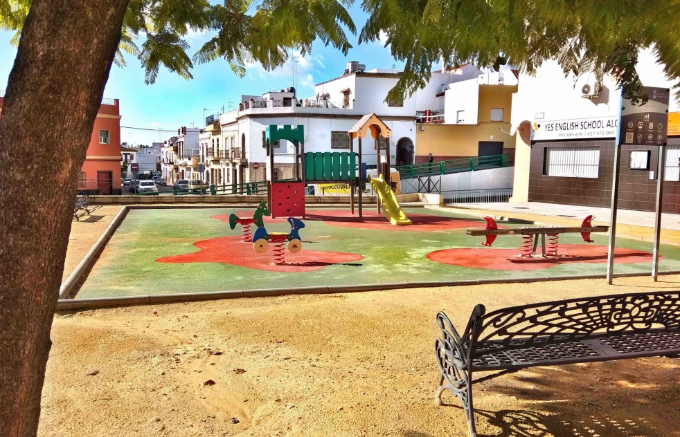 Ciudadanos (Cs) insta al gobierno municipal a que dote de mayor mobiliario infantil el Parque Montecarmelo