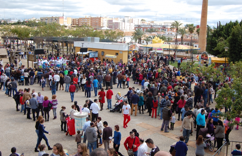 El Ayuntamiento destina casi 29.000 euros a la Asociacin de Carnaval 