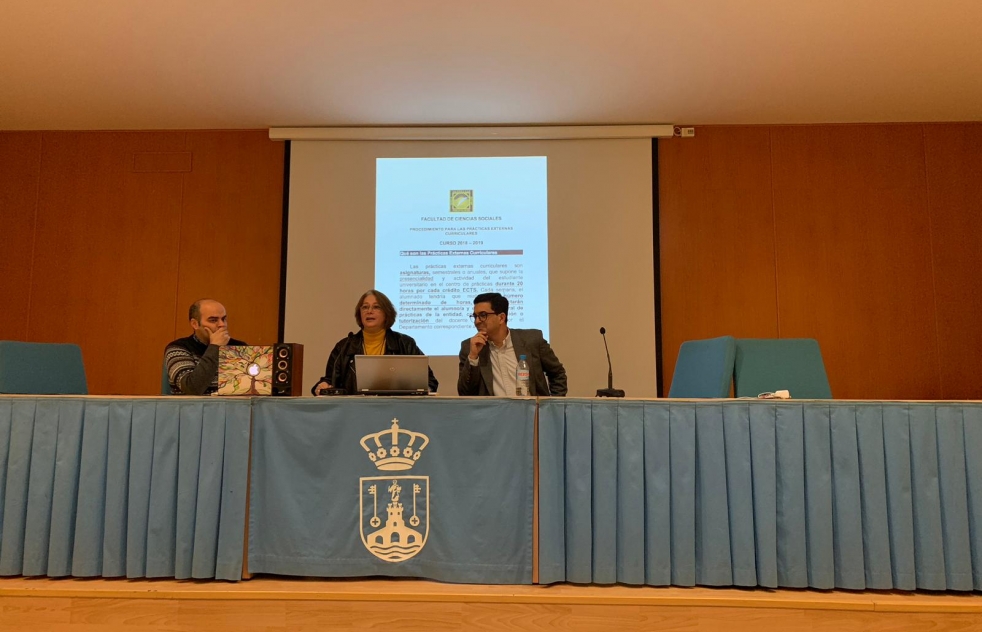 La Universidad Pablo de Olavide y el CEIP Antonio Machado colaboran en un proyecto de innovacin educativa