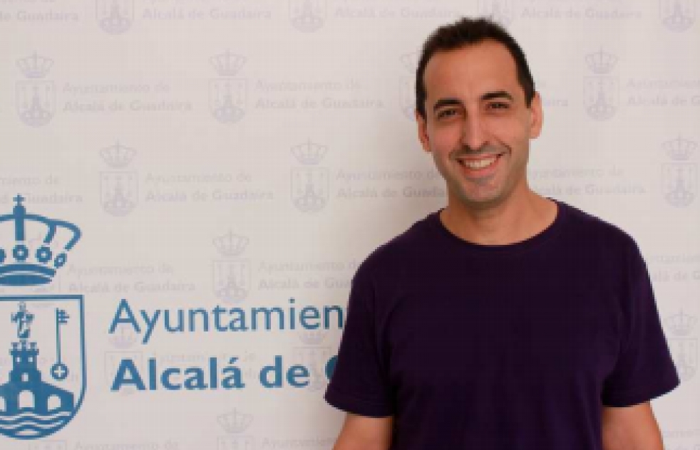 Atticus Mndez elegido candidato a la alcalda de Alcal por Podemos