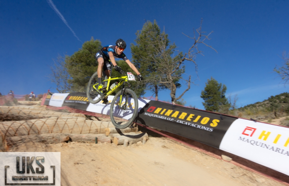 Seis corredores del Water Feel Unielctrica participan en los internacionales de MTB de Chelva