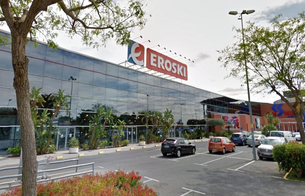 Eroski cierra su hipermercado del Centro Comercial Los Alcores