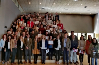 Entrega de diplomas a los alumnos del programa formativo Apolo Joven