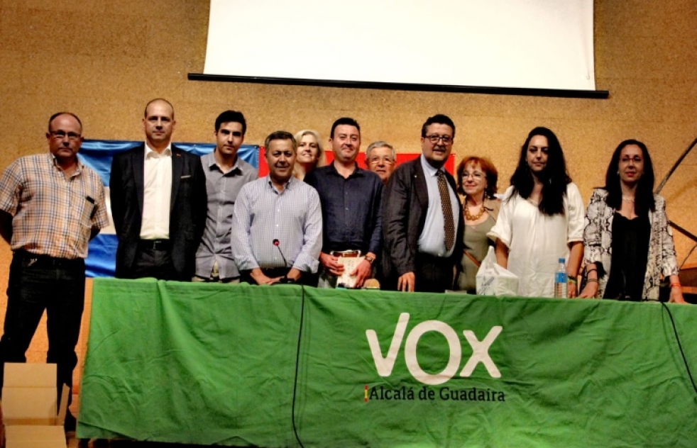 Vox Alcal ayudar a las empresas y a las familias con  rebajas en los impuestos 