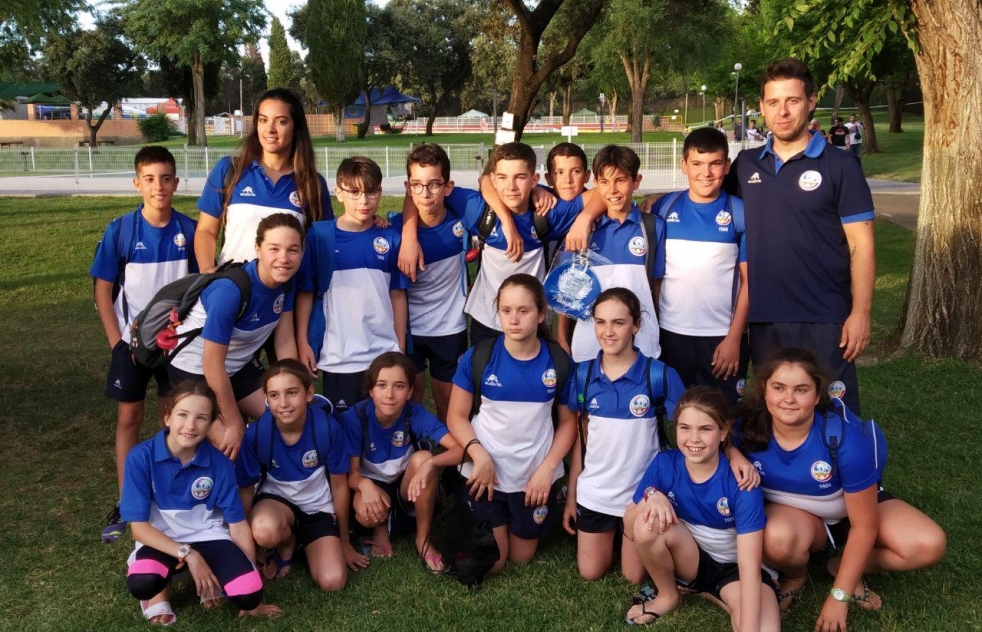 Los benjamines del Club Natación Alcalá destacan en el Campeonato de Andalucía