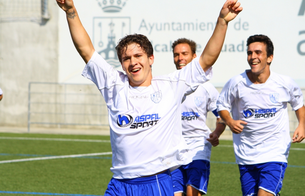 Goleada del CD Alcal al Conil CF (5-0)