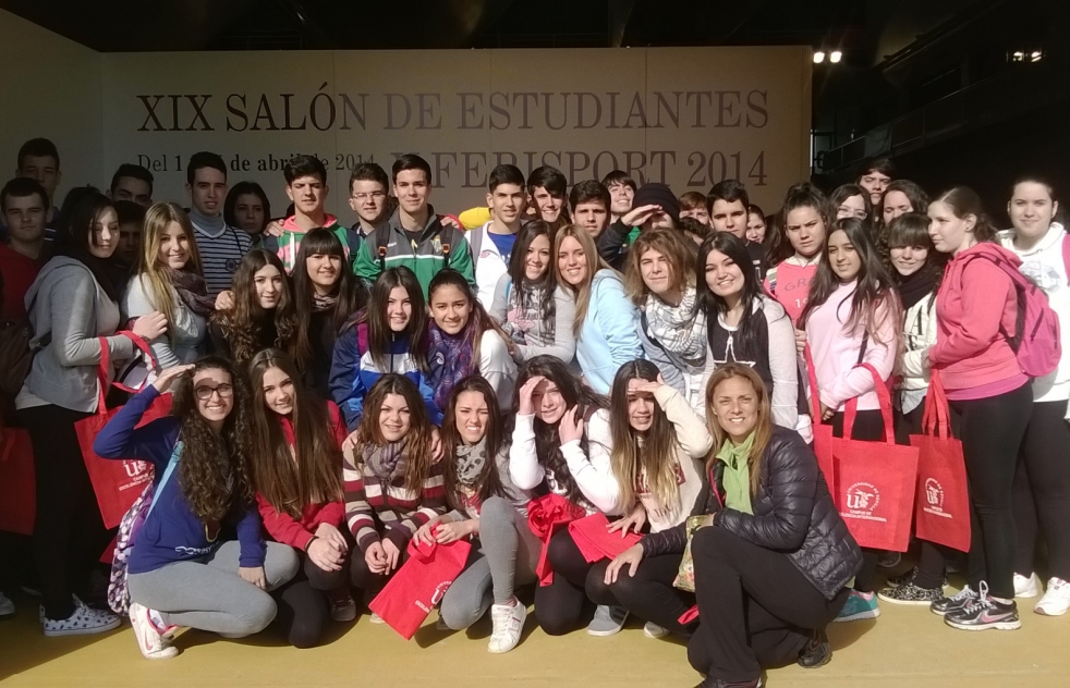 Visitas de los alumnos de 4 de ESO del IES Doa Leonor de Guzmn al Saln de Estudiantes y Ferisport