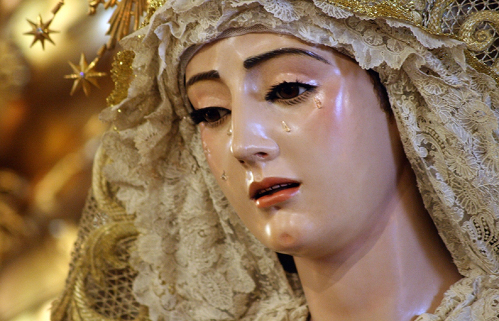 Repuesta al culto la Virgen del Rosario tras su restauracin