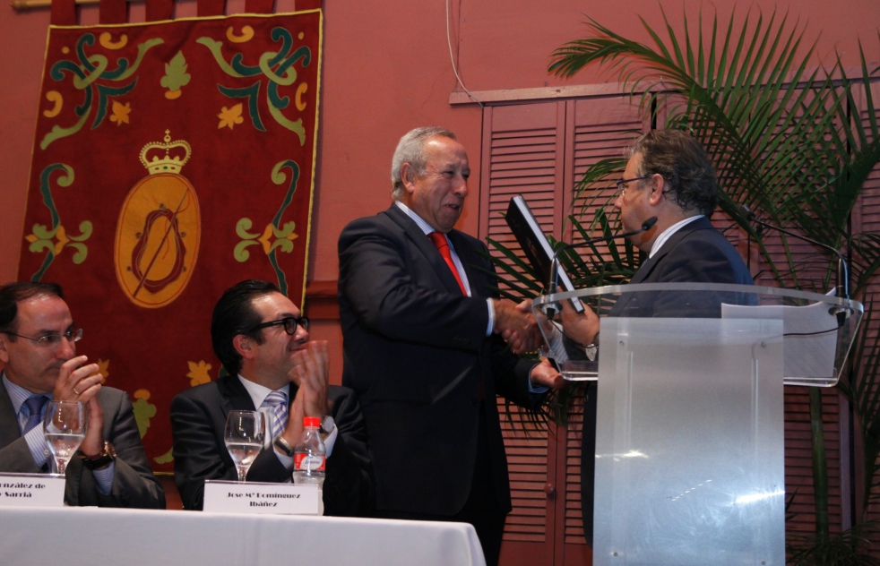 La familia empresarial Domnguez de Refractarios Alfrn, con sede en Alcal, celebra su centenario