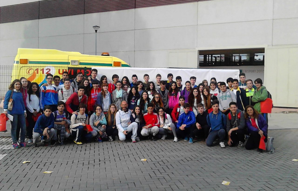 Visita de los alumnos del IES Leonor de Guzmn a la XX edicin del Saln de Estudiantes y Ferisport