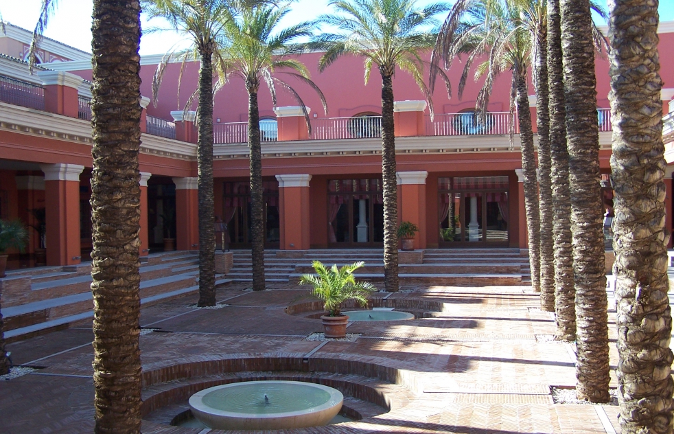 El hotel La Boticaria suma cuatro millones de euros en deudas al Ayuntamiento