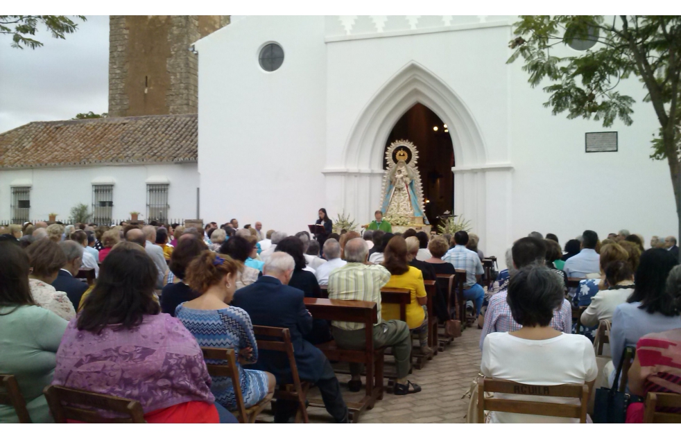 Multitudinaria Misa de Campaa de Nuestra Seora del guila Coronada