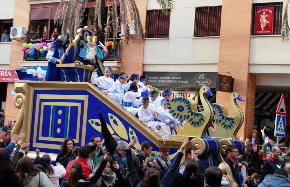 Las nubes se abrieron para dejar paso a la ilusin de la Cabalgata